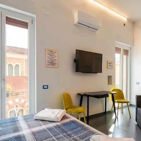 Un Passo Dal Treno Piazza Vittorio Veneto 36-salerno Station 홈스테이